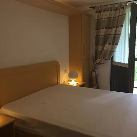 Dei Walser Aparthotel 5*