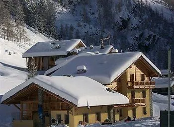 Aparthotel Dei Walser 4*