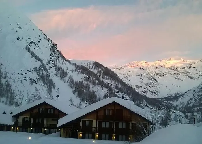 Dei Walser Aparthotel 4*